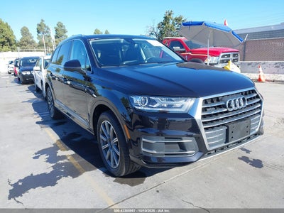 AUDI Q7 2019