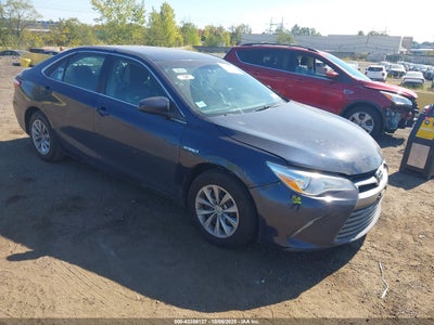 TOYOTA CAMRY HYBRID 2015