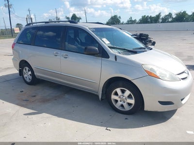 TOYOTA SIENNA 2008