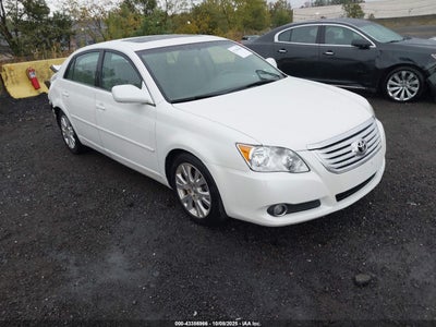 TOYOTA AVALON 2010