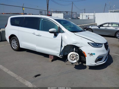 CHRYSLER PACIFICA HYBRID 2023