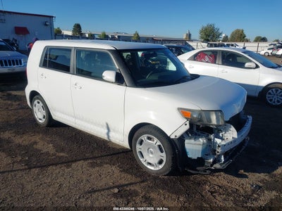 SCION XB 2012