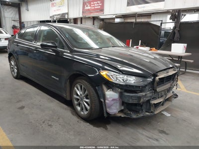 FORD FUSION HYBRID 2017