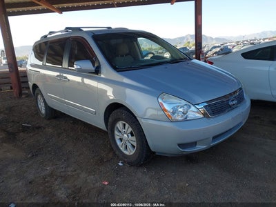 KIA SEDONA 2012