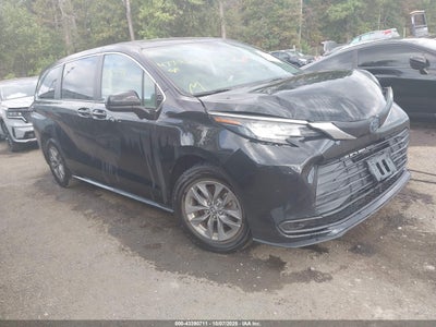 TOYOTA SIENNA 2023