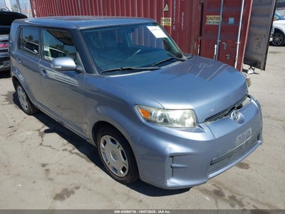 SCION XB 2012