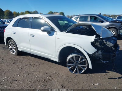 AUDI Q3 2021