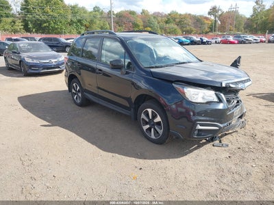 SUBARU FORESTER 2017