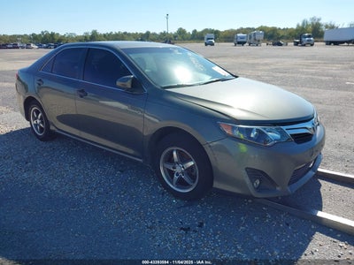 TOYOTA CAMRY 2012