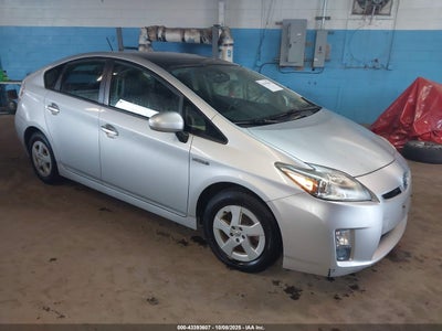 TOYOTA PRIUS 2011
