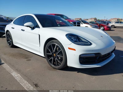 PORSCHE PANAMERA 2018