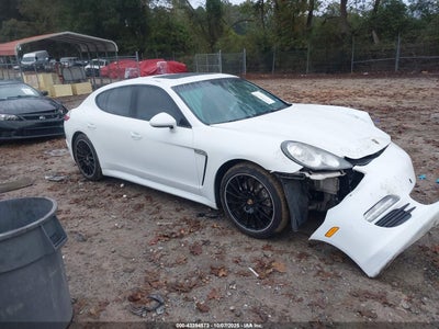 PORSCHE PANAMERA 2013