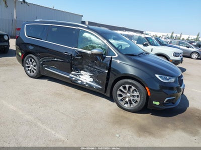 CHRYSLER PACIFICA HYBRID 2022