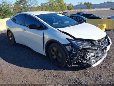 TOYOTA PRIUS PRIME 2024
