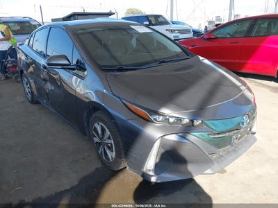 TOYOTA PRIUS PRIME 2018