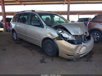 TOYOTA SIENNA 2008