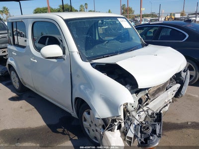 NISSAN CUBE 2011