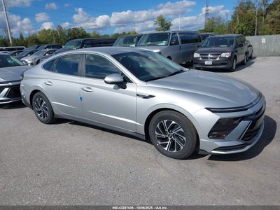 HYUNDAI SONATA HYBRID 2026