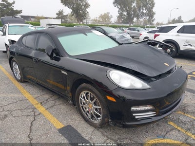 PORSCHE PANAMERA 2011