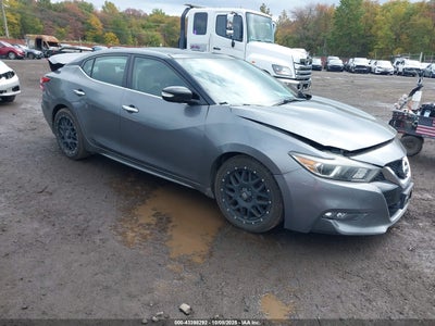 NISSAN MAXIMA 2017