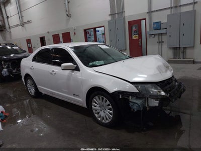 FORD FUSION HYBRID 2010