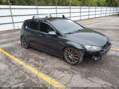 VOLKSWAGEN GOLF GTI 2015