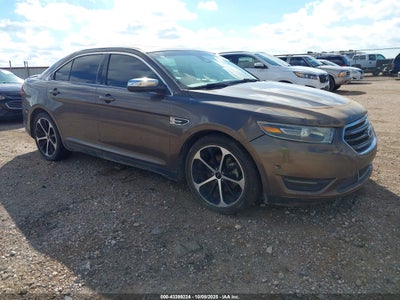 FORD TAURUS 2015