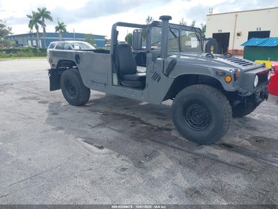 HUMMER H1 2006