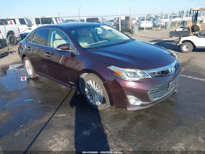 TOYOTA AVALON HYBRID 2013