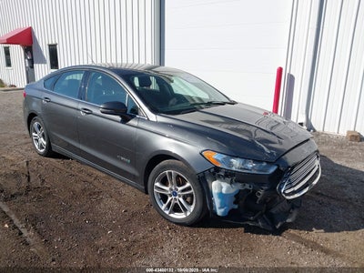 FORD FUSION HYBRID 2015