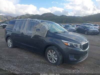 KIA SEDONA 2016