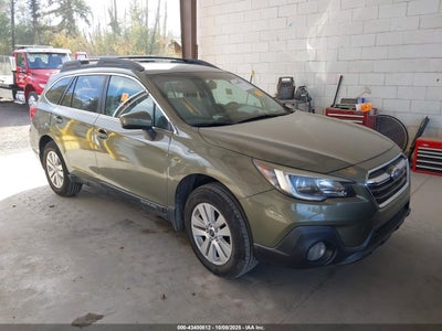 SUBARU OUTBACK 2018