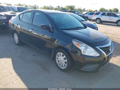 NISSAN VERSA 2015