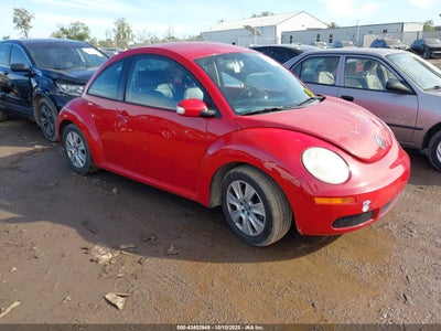 VOLKSWAGEN NEW BEETLE 2008