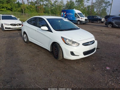 HYUNDAI ACCENT 2012