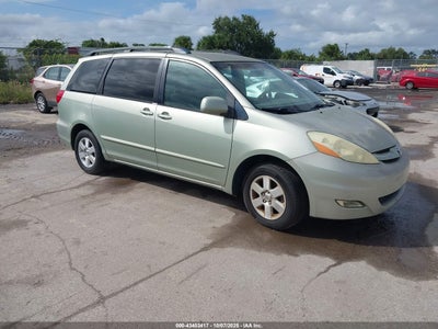 TOYOTA SIENNA 2006