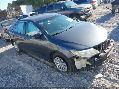 TOYOTA CAMRY 2012
