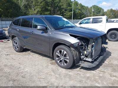TOYOTA HIGHLANDER 2022