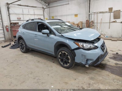 SUBARU CROSSTREK 2022