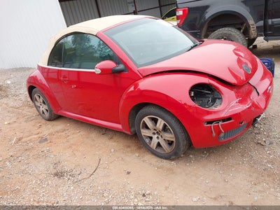 VOLKSWAGEN NEW BEETLE 2006