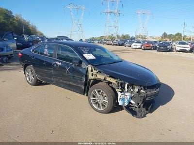 TOYOTA CAMRY 2016