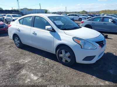 NISSAN VERSA 2017