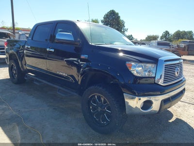 TOYOTA TUNDRA 2013
