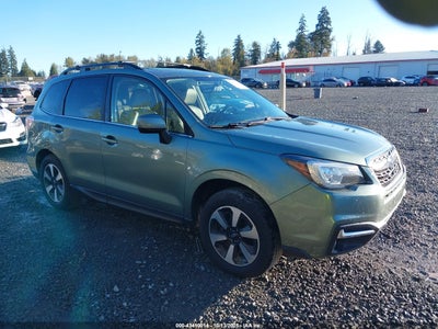 SUBARU FORESTER 2017