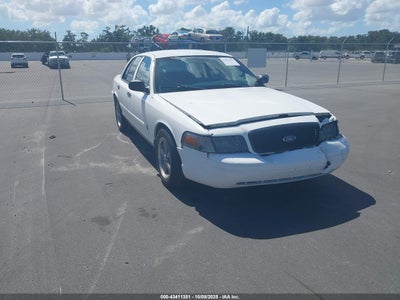 FORD CROWN VICTORIA 2009