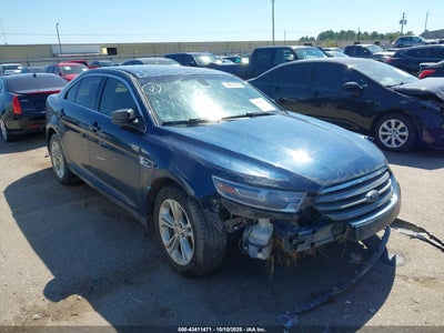 FORD TAURUS 2017