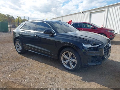 AUDI Q8 2019