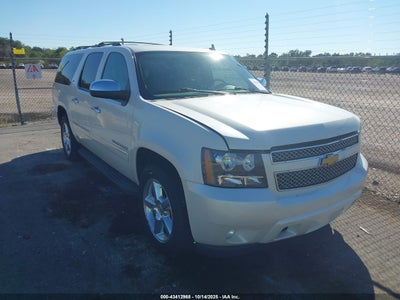 CHEVROLET SUBURBAN 1500 2014