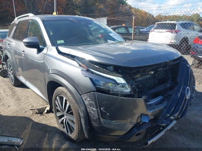 NISSAN PATHFINDER 2023