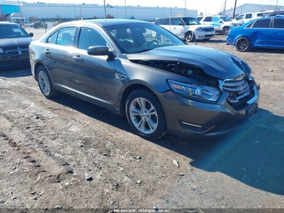 FORD TAURUS 2017